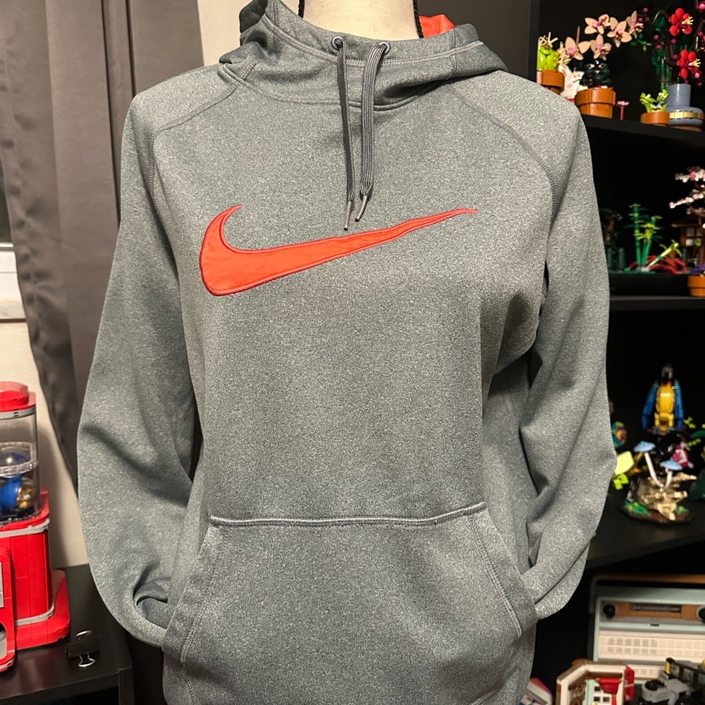 Nike Gray and Orange Dri-FIT Apparel